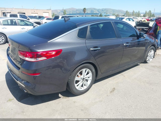 5XXGT4L30KG275470 KIA Optima Lx