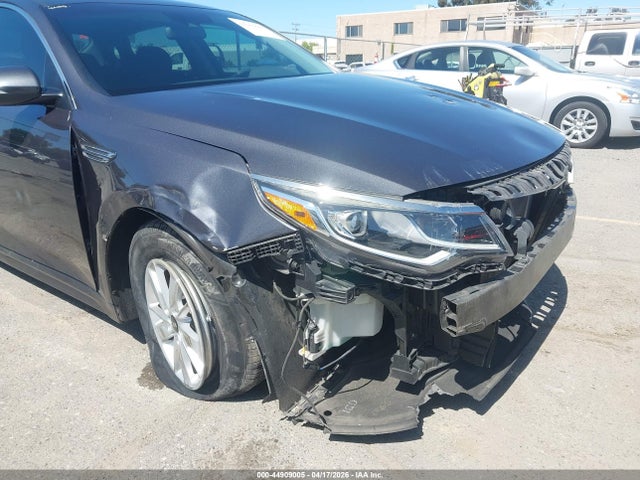 5XXGT4L30KG275470 KIA Optima Lx