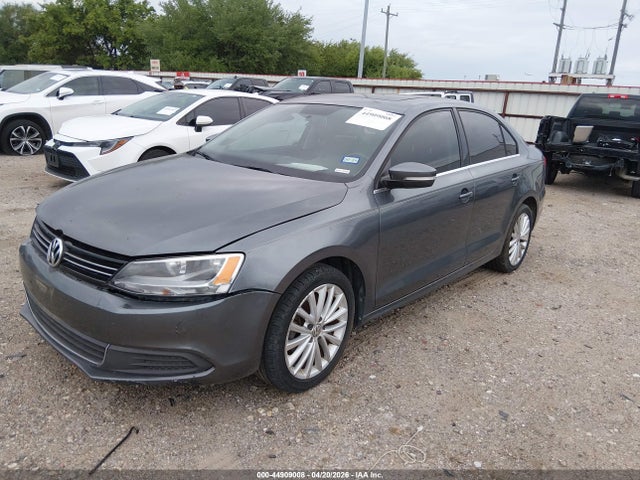 44909008 :رقم المزاد ، 3VWL07AJ9EM294349 vin ، 2014 Volkswagen Jetta 1.8t Sel مزاد بيع