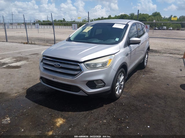 1FMCU0G93HUA83736 Ford ESCAPE SE