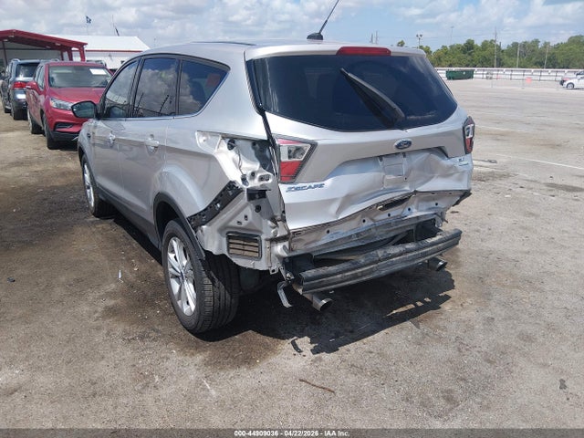 1FMCU0G93HUA83736 Ford ESCAPE SE