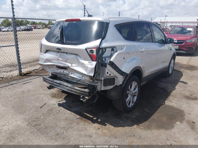 1FMCU0G93HUA83736 Ford ESCAPE SE