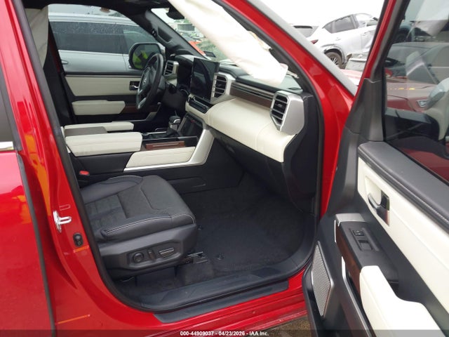 Aukcja sprzedaży 2024 Toyota Sequoia Capstone, vin: 7SVAAABA3RX021867, numer aukcji: 44909037