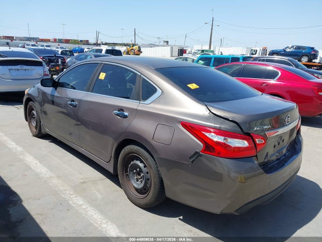 2016 NISSAN ALTIMA 1N4AL3AP8GN338483 Photo 2