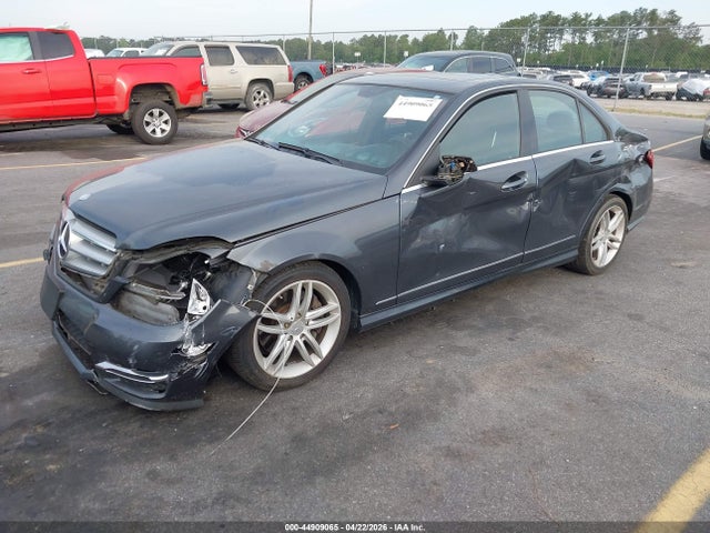 Aukcja sprzedaży 2013 Mercedes-benz C 300 Sport 4matic, vin: WDDGF8AB5DR243032, numer aukcji: 44909065