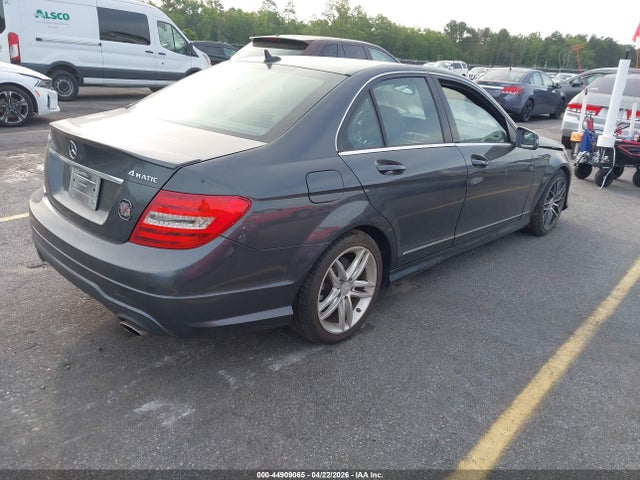 Aukcja sprzedaży 2013 Mercedes-benz C 300 Sport 4matic, vin: WDDGF8AB5DR243032, numer aukcji: 44909065