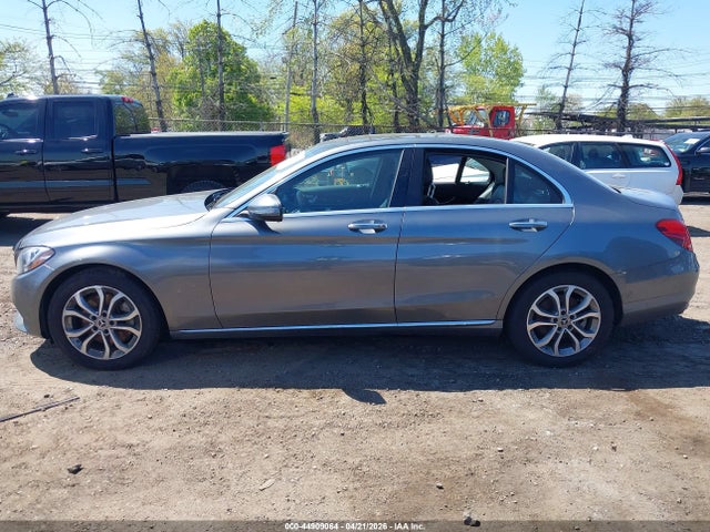 Aukcja sprzedaży 2017 Mercedes-benz C 300 4matic, vin: 55SWF4KB3HU226656, numer aukcji: 44909064