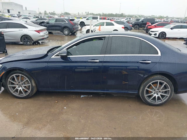 Aukcja sprzedaży 2021 Mercedes-benz E 350, vin: W1KZF8DB1MA909645, numer aukcji: 44909067