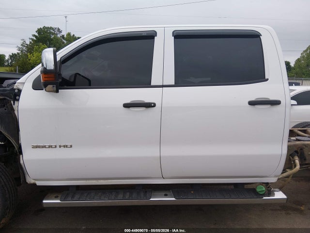 44909070 :رقم المزاد ، 1GD42TCY6KF139768 vin ، 2019 Gmc Sierra 3500hd Chassis مزاد بيع