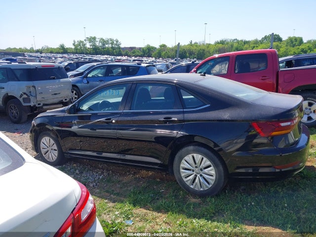 Продажа на аукционе авто 2019 Volkswagen Jetta 1.4t R-line/1.4t S/1.4t Se, vin: 3VWC57BU5KM087690, номер лота: 44909073