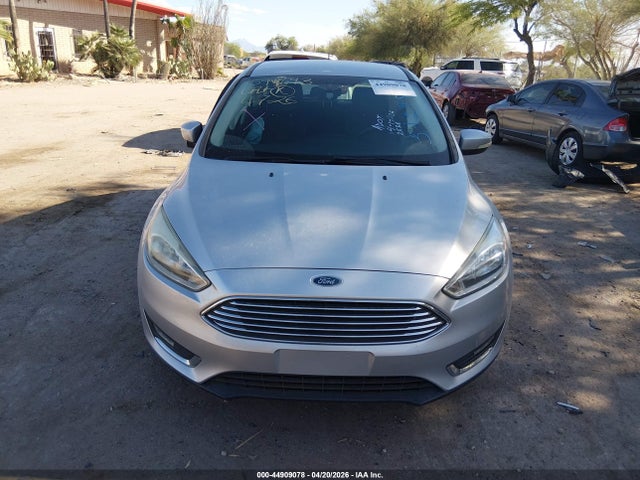 Ford Focus Titanium 2016 1FADP3N25GL312984 Image 12