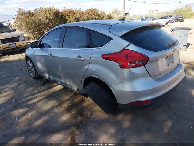 Ford Focus Titanium 2016 1FADP3N25GL312984 Image 3