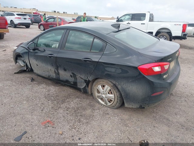 Chevrolet Cruze Ls Auto 2017 1G1BC5SM5H7125911 Image 3