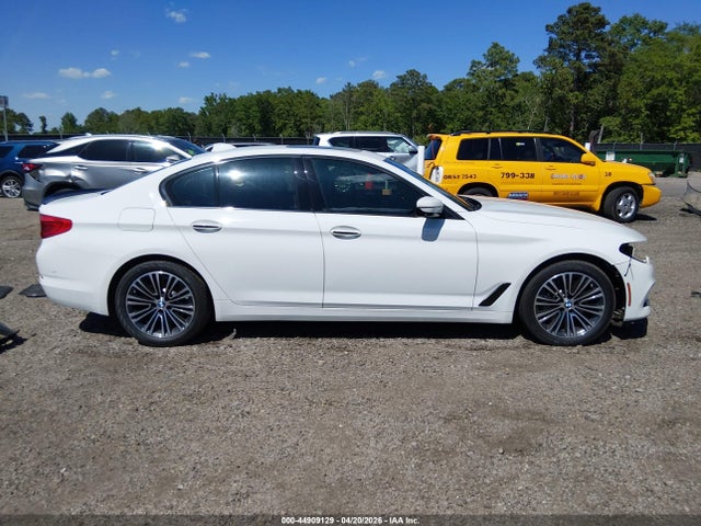 2018 Bmw 530i მანქანა იყიდება აუქციონზე, vin: WBAJA5C51JWA35909, აუქციონის ნომერი: 44909129