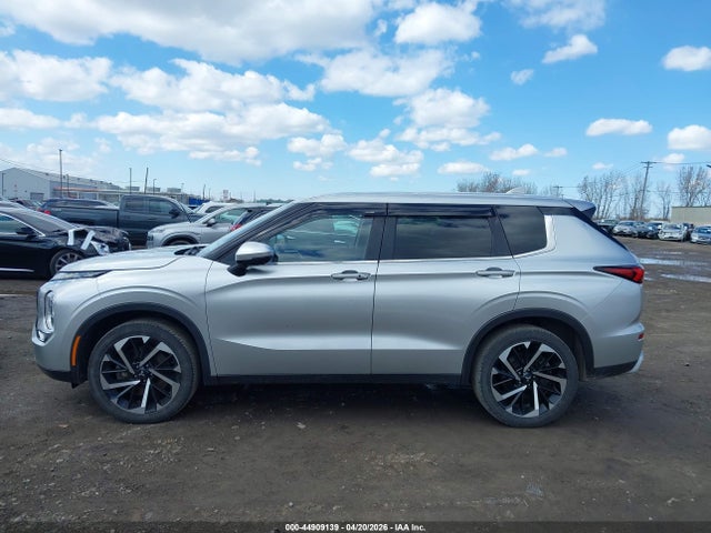 Aukcja sprzedaży 2022 Mitsubishi Outlander Black Edition S-awc/se 2.5 S-awc/se Launch Edition S-awc, vin: JA4J4UA8XNZ051135, numer aukcji: 44909139