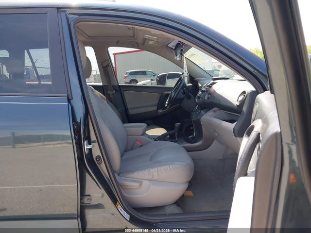 2011 Toyota Rav4 Limited მანქანა იყიდება აუქციონზე, vin: 2T3YF4DV8BW071590, აუქციონის ნომერი: 44909145