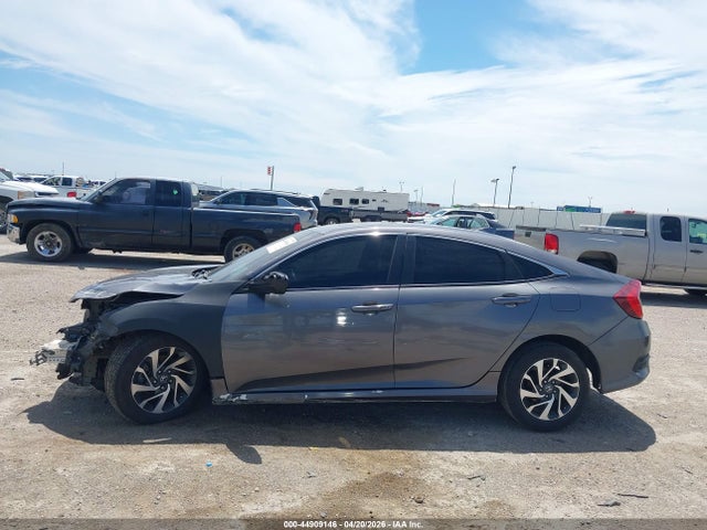 44909146 :رقم المزاد ، 2HGFC2F74JH502901 vin ، 2018 Honda Civic Ex مزاد بيع