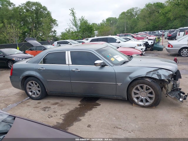 Продаж на аукціоні авто 2006 Chrysler 300c, vin: 2C3KA63H26H209436, номер лоту: 44909167