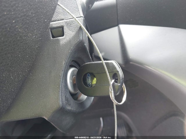 Продажа на аукционе авто 2013 Ford Escape Se, vin: 1FMCU0GX0DUB60197, номер лота: 44909210