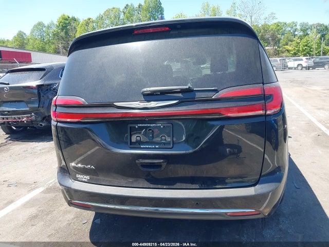Auction sale of the 2022 Chrysler Pacifica Touring L, vin: 2C4RC1BG4NR125711, lot number: 44909215