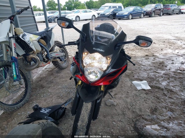 Suzuki GSX-R750 2026 JS1GR7MA8T7100255 Image 5