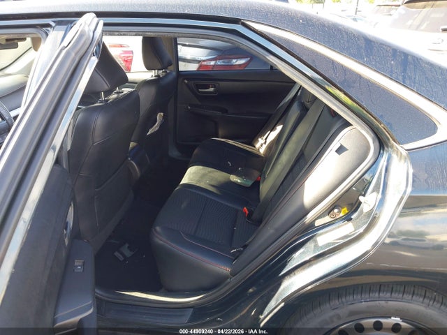4T1BF1FK2FU001945 Toyota CAMRY SE