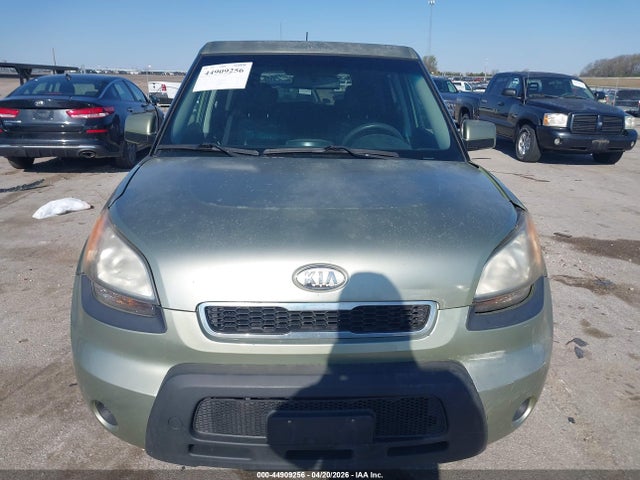 2010 Kia Soul + მანქანა იყიდება აუქციონზე, vin: KNDJT2A27A7147612, აუქციონის ნომერი: 44909256