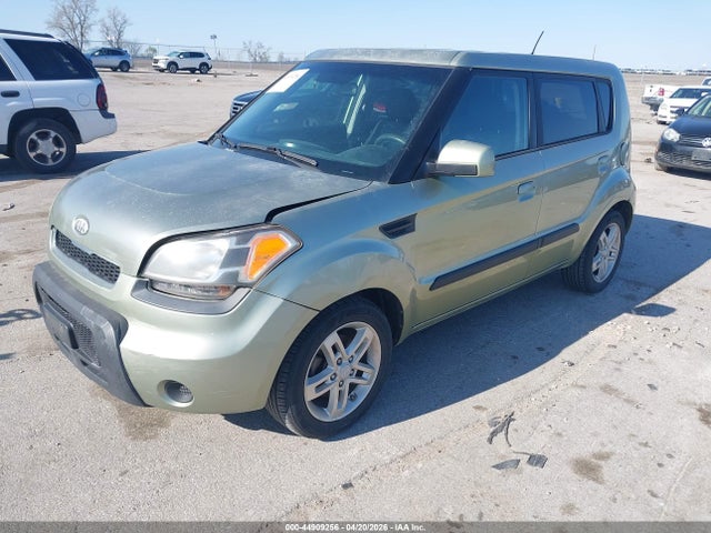 2010 Kia Soul + მანქანა იყიდება აუქციონზე, vin: KNDJT2A27A7147612, აუქციონის ნომერი: 44909256