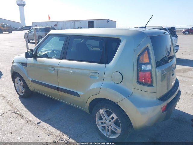 2010 Kia Soul + მანქანა იყიდება აუქციონზე, vin: KNDJT2A27A7147612, აუქციონის ნომერი: 44909256