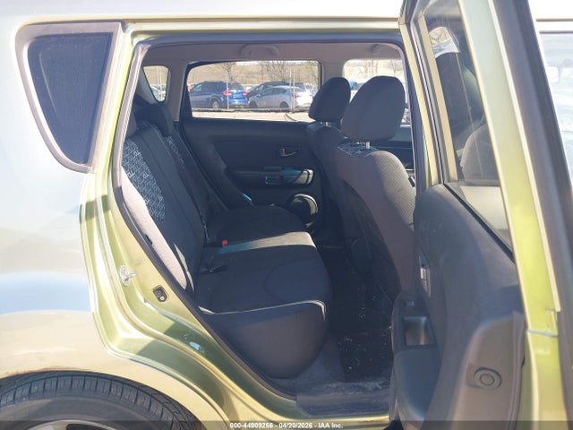 2010 Kia Soul + მანქანა იყიდება აუქციონზე, vin: KNDJT2A27A7147612, აუქციონის ნომერი: 44909256