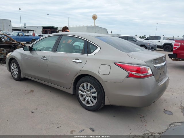 Продаж на аукціоні авто 2015 Nissan Altima 2.5 S, vin: 1N4AL3AP9FN365691, номер лоту: 44909257