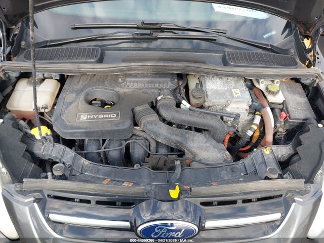 44909266 :رقم المزاد ، 1FADP5AU9FL115141 vin ، 2015 Ford C-max Hybrid Se مزاد بيع