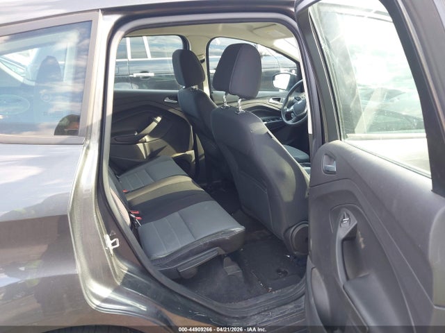 44909266 :رقم المزاد ، 1FADP5AU9FL115141 vin ، 2015 Ford C-max Hybrid Se مزاد بيع