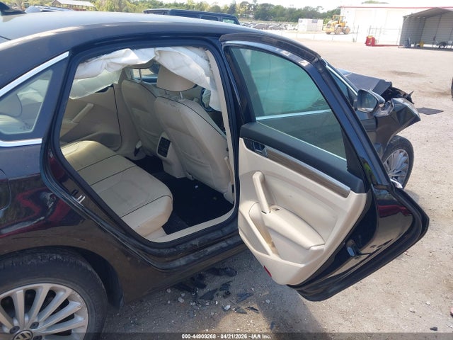 Продаж на аукціоні авто 2016 Volkswagen Passat 1.8t Se, vin: 1VWBT7A30GC025360, номер лоту: 44909268