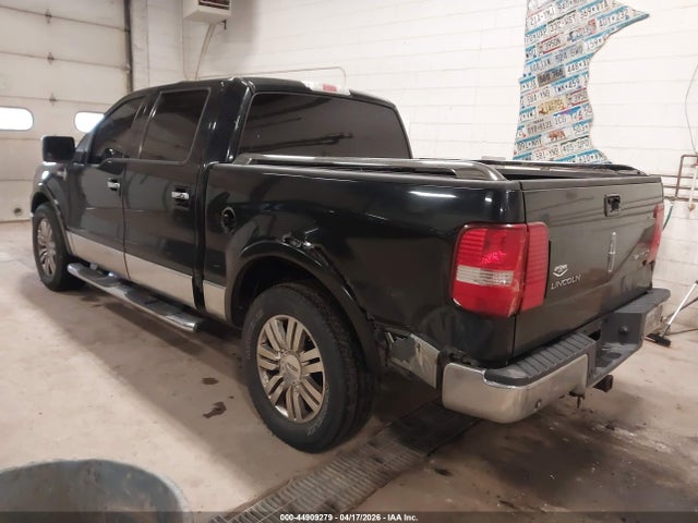 2006 LINCOLN MARK LT 5LTPW18506FJ16983 Photo 2