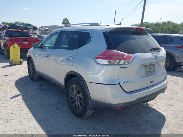 Продажа на аукционе авто 2016 Nissan Rogue Sl, vin: 5N1AT2MT1GC830227, номер лота: 44909301
