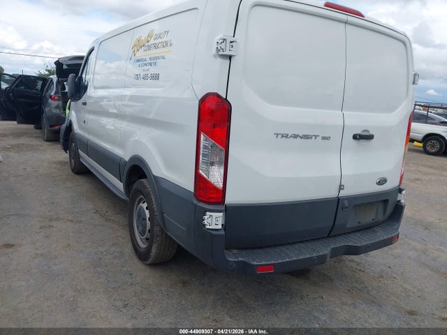 Ford Transit-150 2018 1FTYE1YM7JKA52460 Image 3