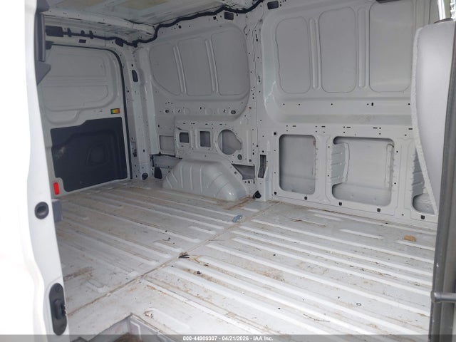 Ford Transit-150 2018 1FTYE1YM7JKA52460 Image 8