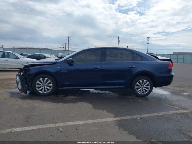 Aukcja sprzedaży 2015 Volkswagen Passat 1.8t Wolfsburg Edition, vin: 1VWAT7A30FC050494, numer aukcji: 44909308