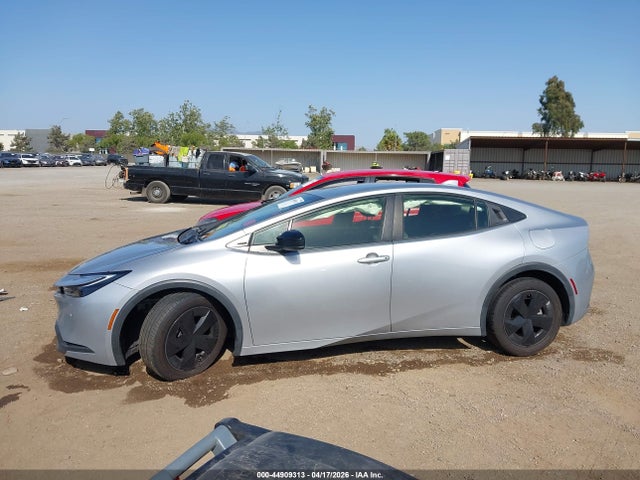 Toyota Prius Le 2024 JTDACAAU7R3023340 Image 15