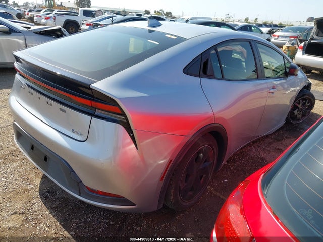 Toyota Prius Le 2024 JTDACAAU7R3023340 Image 4