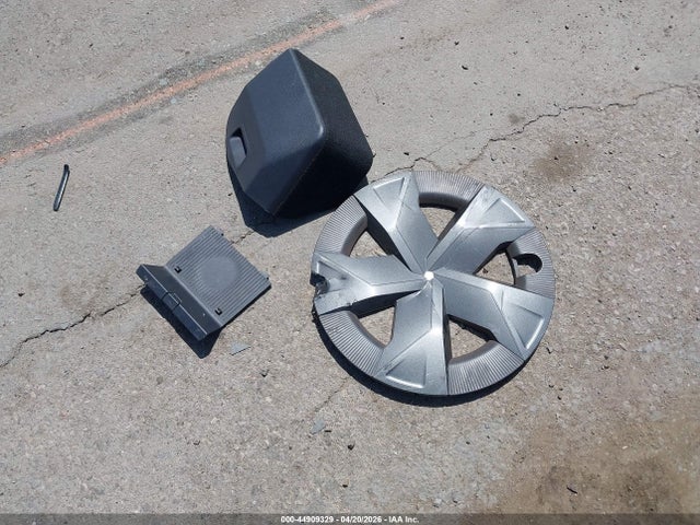 Продаж на аукціоні авто 2023 Toyota Prius Le, vin: JTDACAAU2P3000593, номер лоту: 44909329