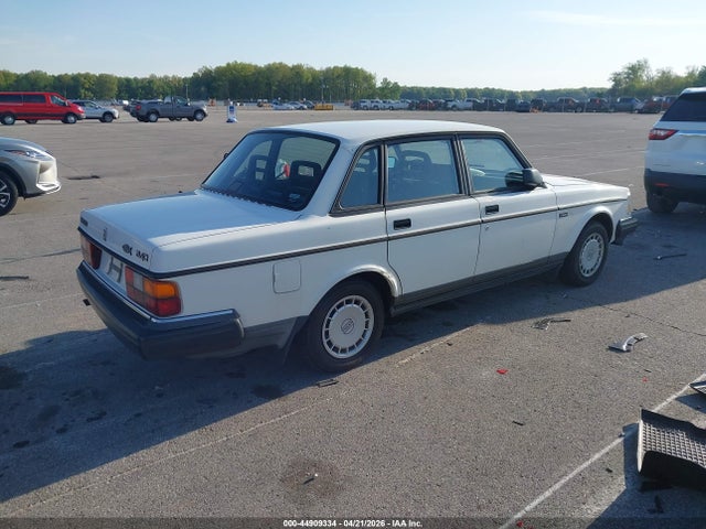 Продаж на аукціоні авто 1992 Volvo 240 Gl, vin: YV1AS8807N1471074, номер лоту: 44909334