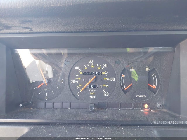 Продаж на аукціоні авто 1992 Volvo 240 Gl, vin: YV1AS8807N1471074, номер лоту: 44909334