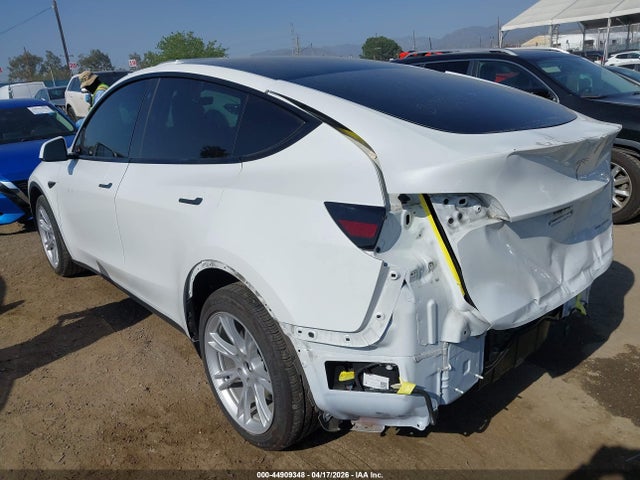 Продаж на аукціоні авто 2022 Tesla Model Y Long Range Dual Motor All-wheel Drive, vin: 7SAYGDEE1NF450178, номер лоту: 44909348