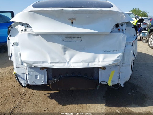 Продаж на аукціоні авто 2022 Tesla Model Y Long Range Dual Motor All-wheel Drive, vin: 7SAYGDEE1NF450178, номер лоту: 44909348
