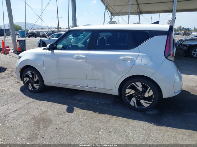Auction sale of the 2023 Kia Soul Gt-line, vin: KNDJ53AU5P7887735, lot number: 44909375