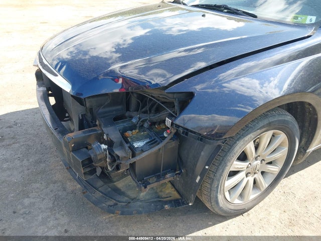 Aukcja sprzedaży 2011 Chrysler 200 Touring, vin: 1C3BC1FG5BN511711, numer aukcji: 44909412
