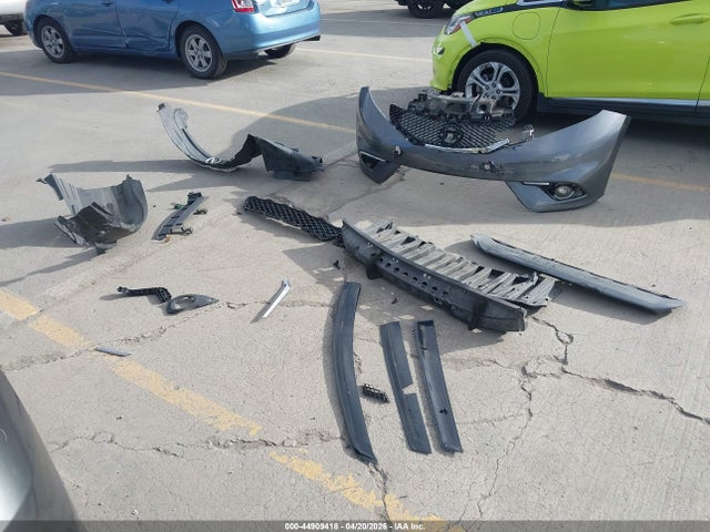 3N1CE2CP2GL405747 Nissan Versa Note Sr