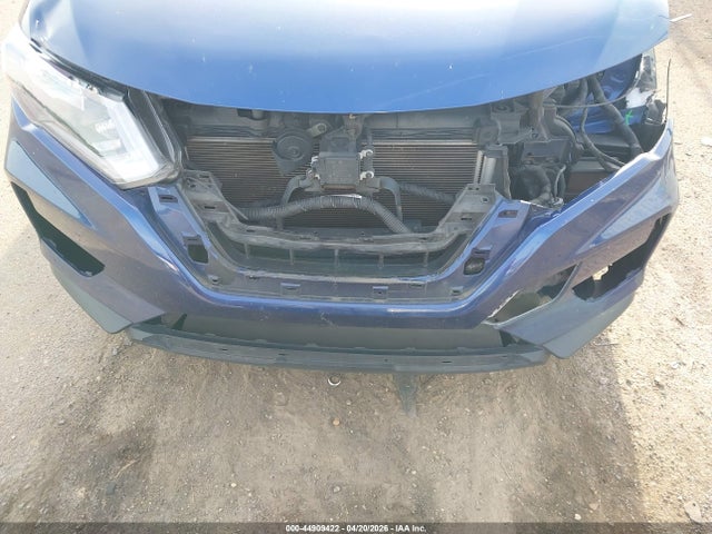 2018 Nissan Rogue S მანქანა იყიდება აუქციონზე, vin: KNMAT2MV0JP564088, აუქციონის ნომერი: 44909422